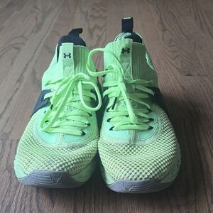 Under Armour Men's Neon Green Athletic Shoes
